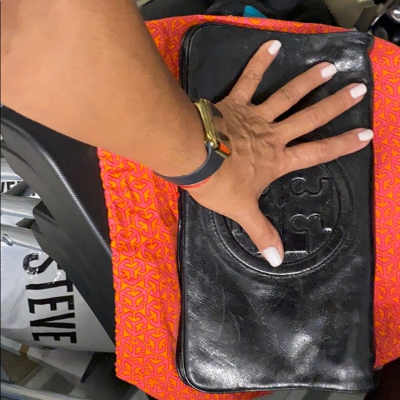 Tory Burch leather clutch - Picture 10 of 10
